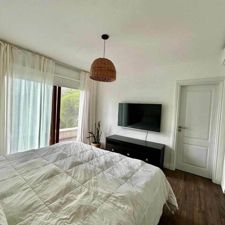 Exclusive house in Santa Barbara - Nordelta - Casa de 3 dormitorios - 35