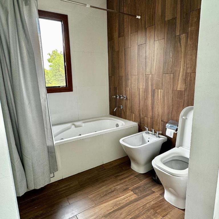 Exclusive house in Santa Barbara - Nordelta - Casa de 3 dormitorios - 37