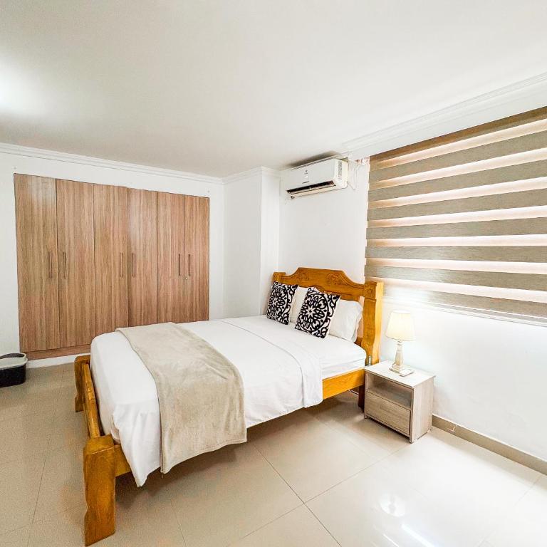 Apartamento en el Laguito - Two-Bedroom Apartment - 5