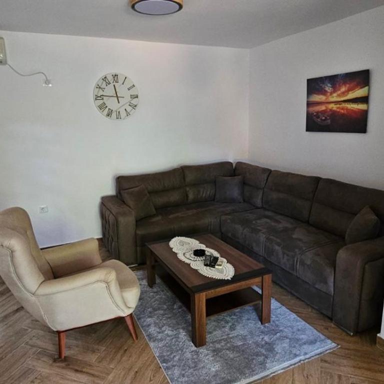 Apartmani Vila Ena - Apartman sa 2 Spavaće Sobe - 4