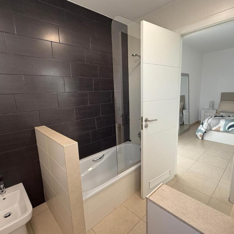 Casa Rafa Villa, 4BR Private Pool, Costa Adeje, Tenerife - Maison 4 Chambres - 15
