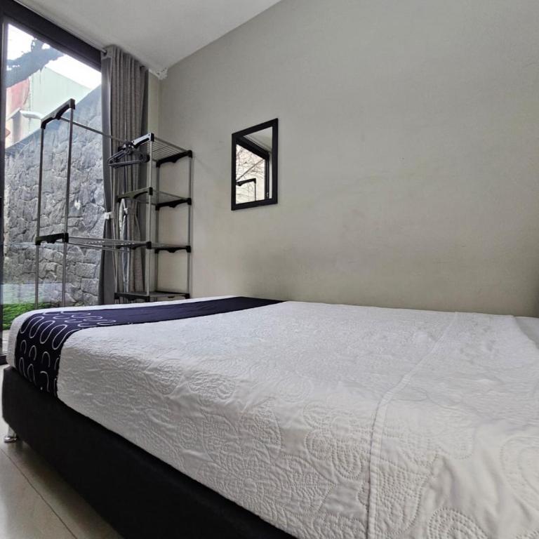 Singular Sócrates - Standard Double Room with Shared Bathroom - 16