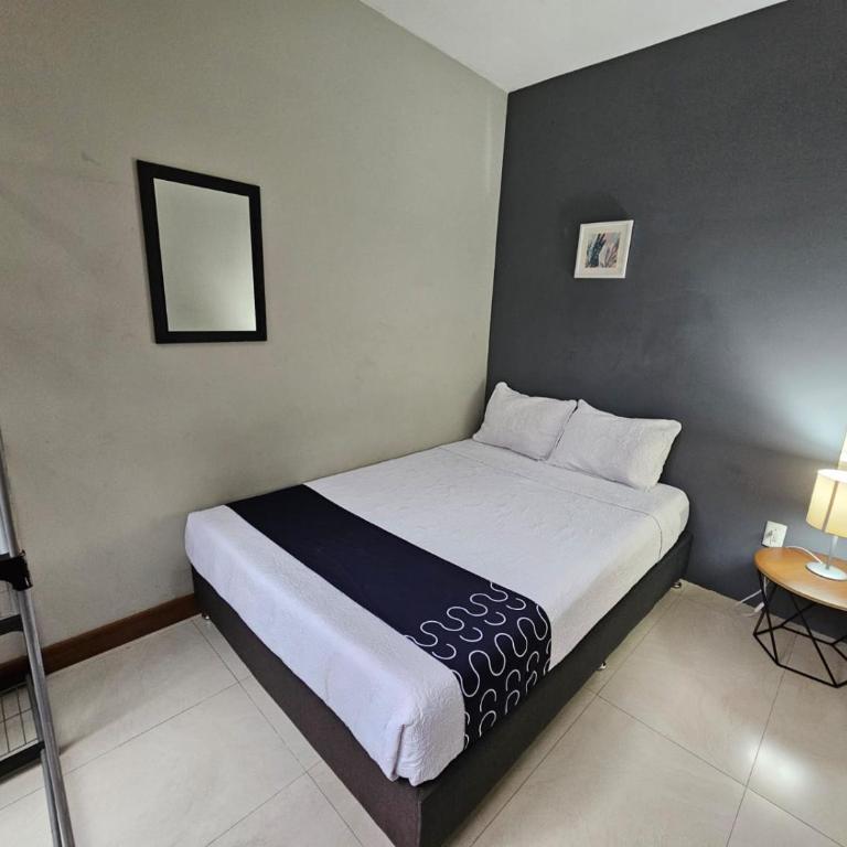 Singular Sócrates - Standard Double Room with Shared Bathroom - 12