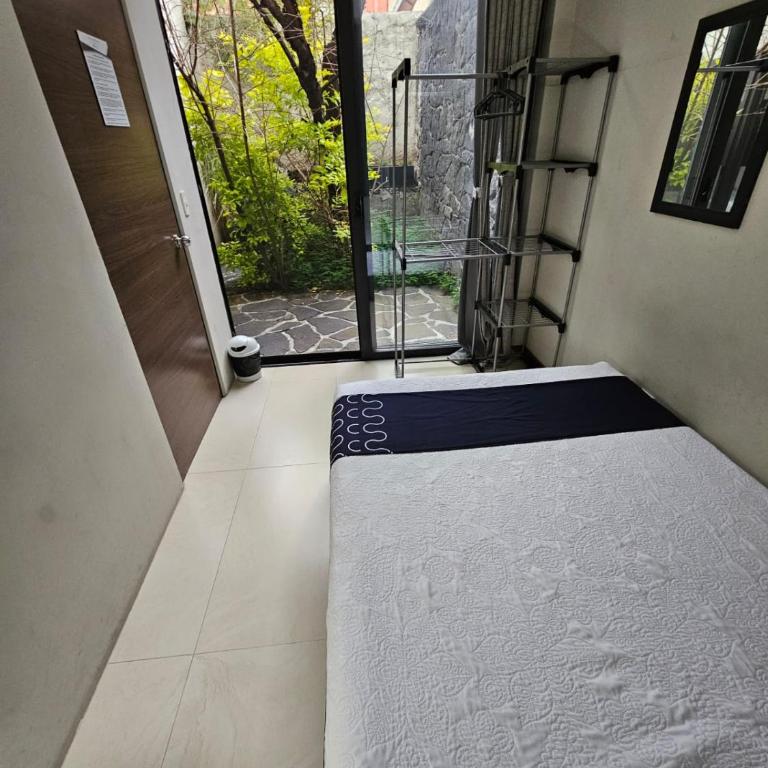 Singular Sócrates - Standard Double Room with Shared Bathroom - 15