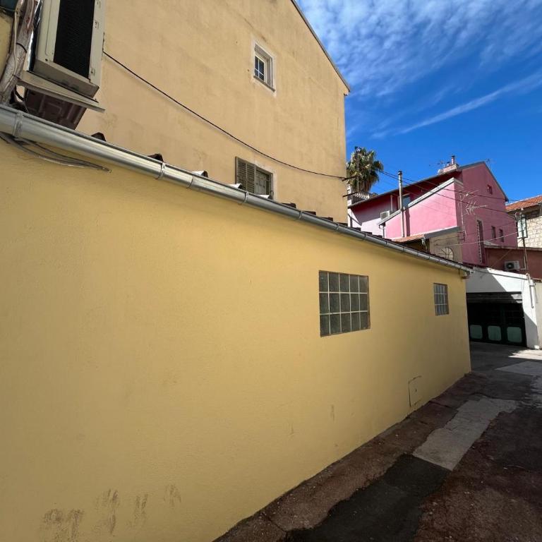 Appartement lumineux avec jacuzzi, Idéal pour vos séjours en famille ou entre amis - Apartment mit 3 Schlafzimmern - 1