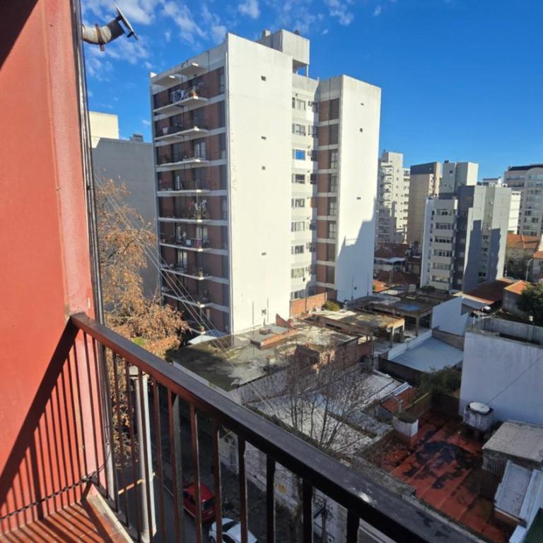 Hermoso dpto Alberti y Corrientes al frente muy luminoso - Apartamento de 1 dormitorio - 5