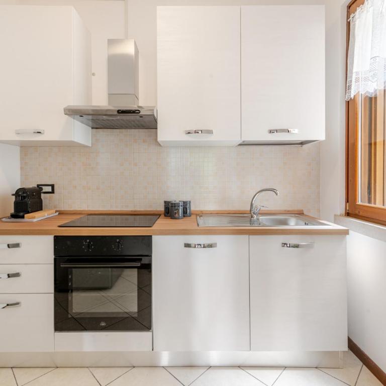 Casa Clelia Lake Garda Pool & Terrace - Appartamento con 3 Camere da Letto - 9