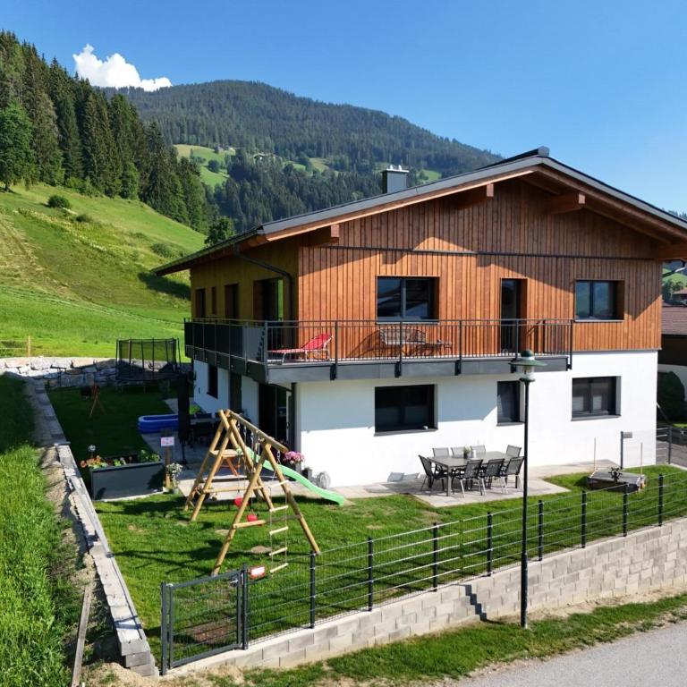 Klausi's Panorama Suite Flachau - Appartamento con doccia - 1