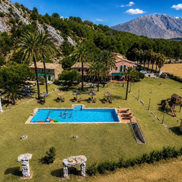 ULLAL - Rural Charm-AGRITOURISM approx 65000 meters PLUS PRIVATE MOUNTAIN villa and Outdoor Adventure Agritourism Apartment EQUIPATED - Private Mountain Path approximately 5 minutes walking from the beach -Ideal for relaxation - Two-Bedroom Apartment with Open Ceiling - 1