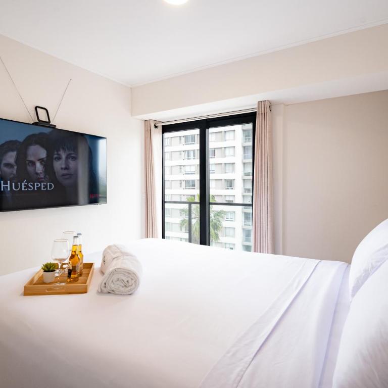 Artline Apartments by Vibrant - Deluxe One-Bedroom Apartment with City View - 28