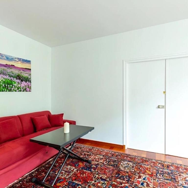 Arc de Triomphe View - Sleeps 7 - Elegant 1BR - Terrace - Appartement 1 Chambre avec Balcon et Vue sur la Ville - 12