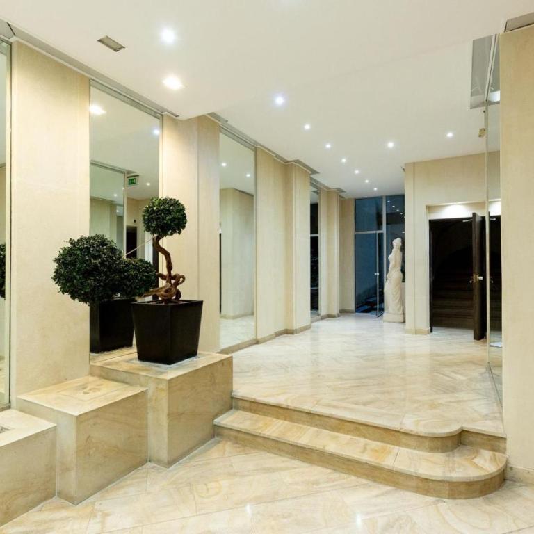 Arc de Triomphe View - Sleeps 7 - Elegant 1BR - Terrace - Appartement 1 Chambre avec Balcon et Vue sur la Ville - 6