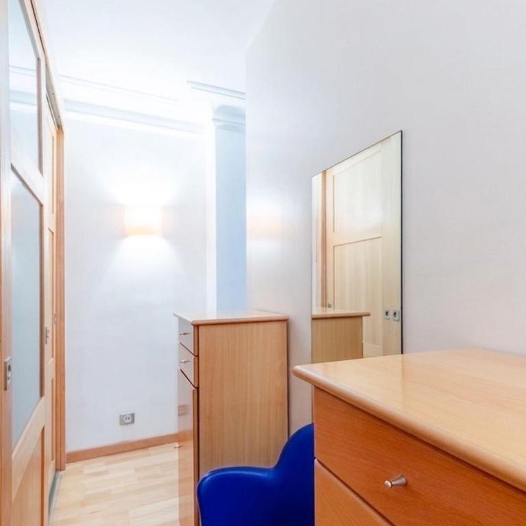 Elegant 2BR - Sleeps 7 - Walk to Arc de Triomphe - Appartement 2 Chambres - 29