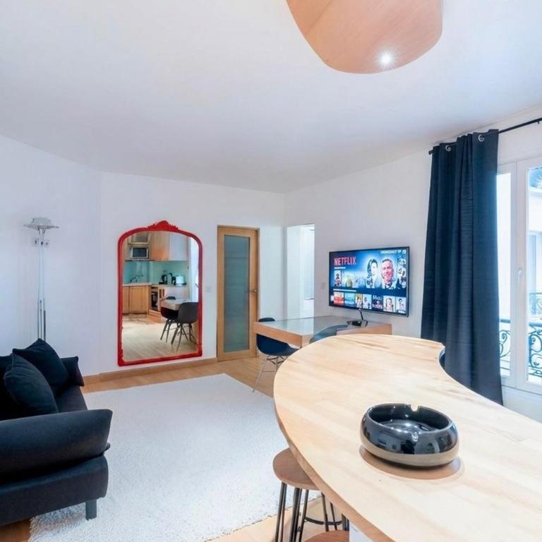 Elegant 2BR - Sleeps 7 - Walk to Arc de Triomphe - Appartement 2 Chambres - 8