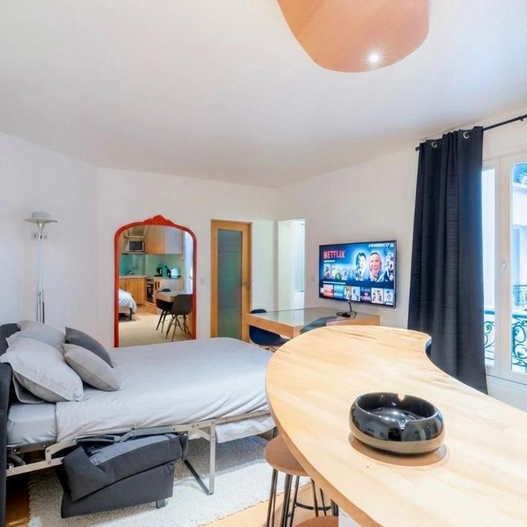 Elegant 2BR - Sleeps 7 - Walk to Arc de Triomphe - Appartement 2 Chambres - 9