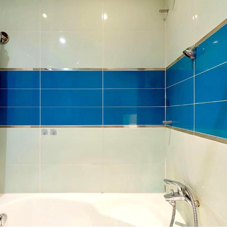 Elegant 2BR - Sleeps 7 - Walk to Arc de Triomphe - Appartement 2 Chambres - 18