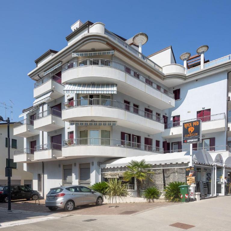 Residence Caravelle - Appartamento Attico - 1
