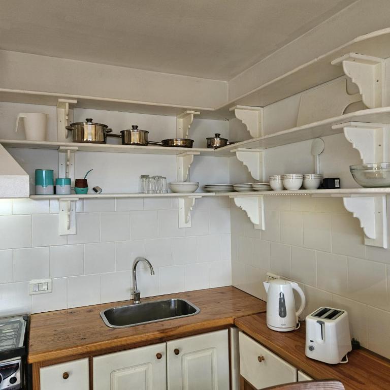 Lago y Ciudad, a pasos del Centro Civico - Apartamento de 1 dormitorio con balcón y vistas al agua - 16