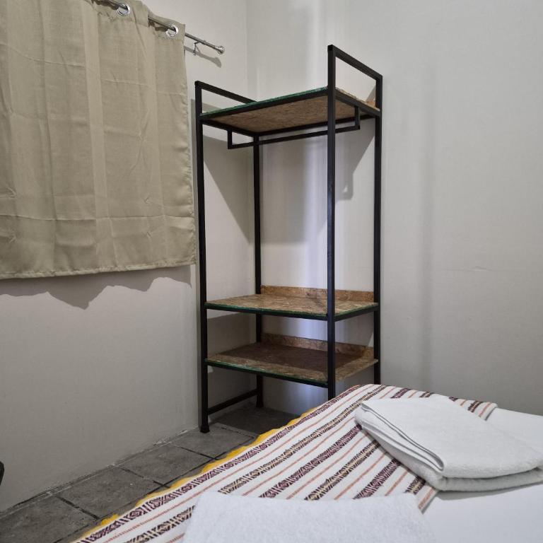 Bermejo Hostel LAP - Habitación Doble Estándar con baño compartido - 4