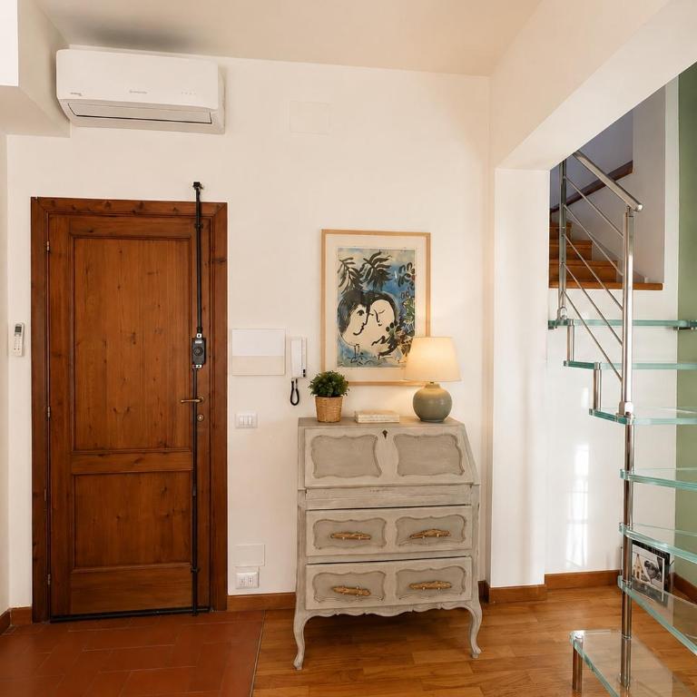 Historic Center Apartment Florence - Appartamento con 2 Camere da Letto - 8
