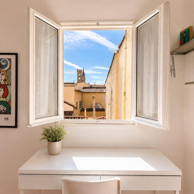 Historic Center Apartment Florence - Appartamento con 2 Camere da Letto - 11