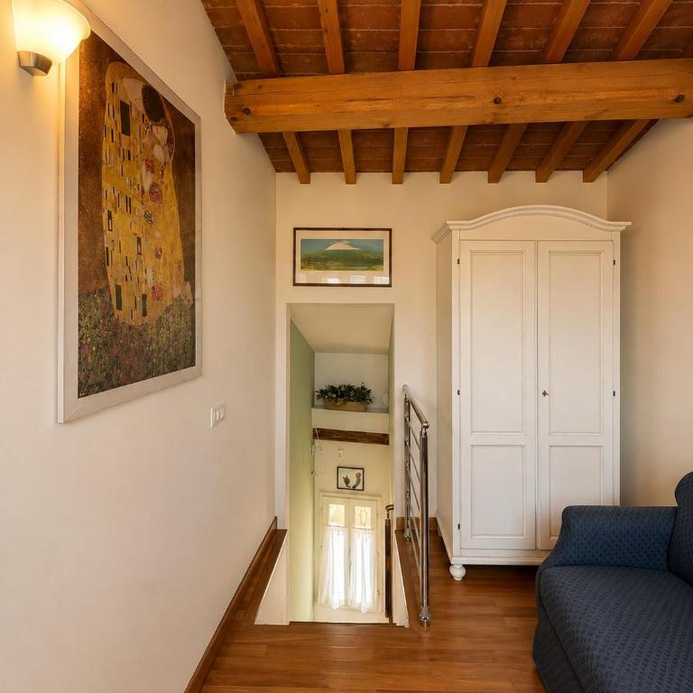 Historic Center Apartment Florence - Appartamento con 2 Camere da Letto - 12