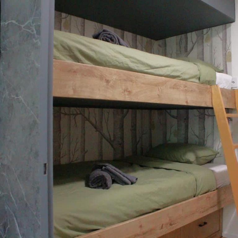 BergZeit - bei Gemmibahn - Studio - 11