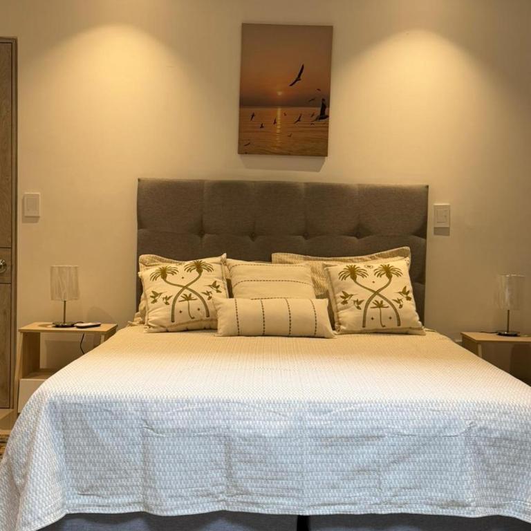 Las Lilas - 102 - One-Bedroom Apartment - 6