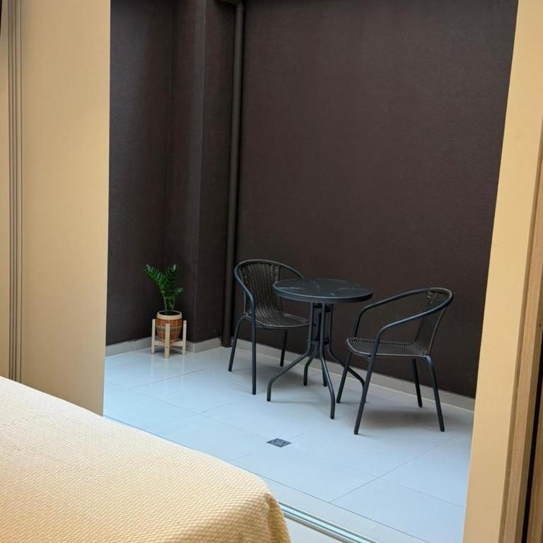 Las Lilas - 102 - One-Bedroom Apartment - 8