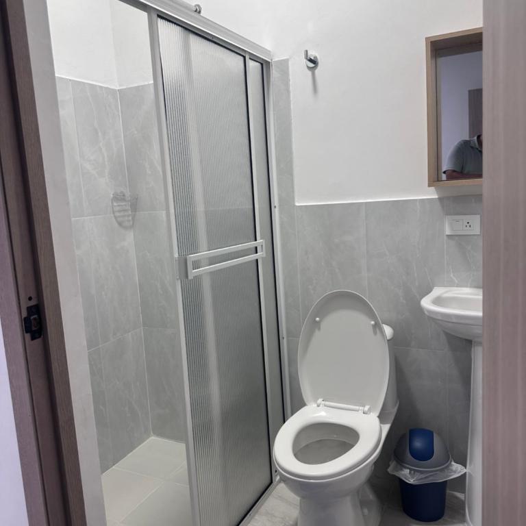 Hotel San Luis - Family Room with Private Bathroom - 4