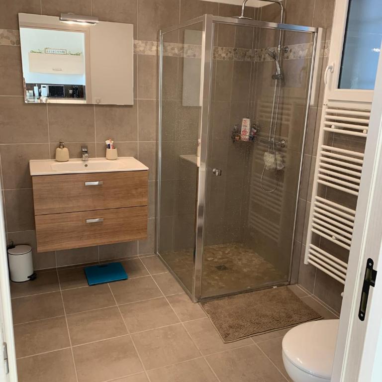 Apparemment Ajaccio proche de l aéroport - Appartement 1 Chambre avec Vue sur la Mer et Terrasse - 5