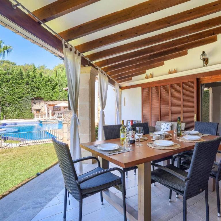 Villa Pinos by Villa Plus - Villa - 25