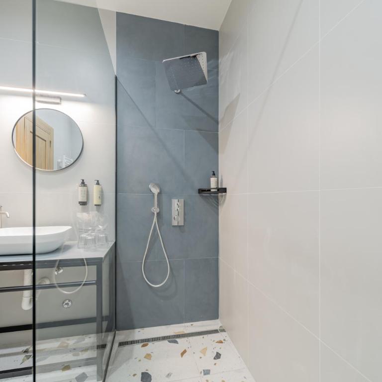 City Code InJoy RENEW - Premium Quadruple Room - 3