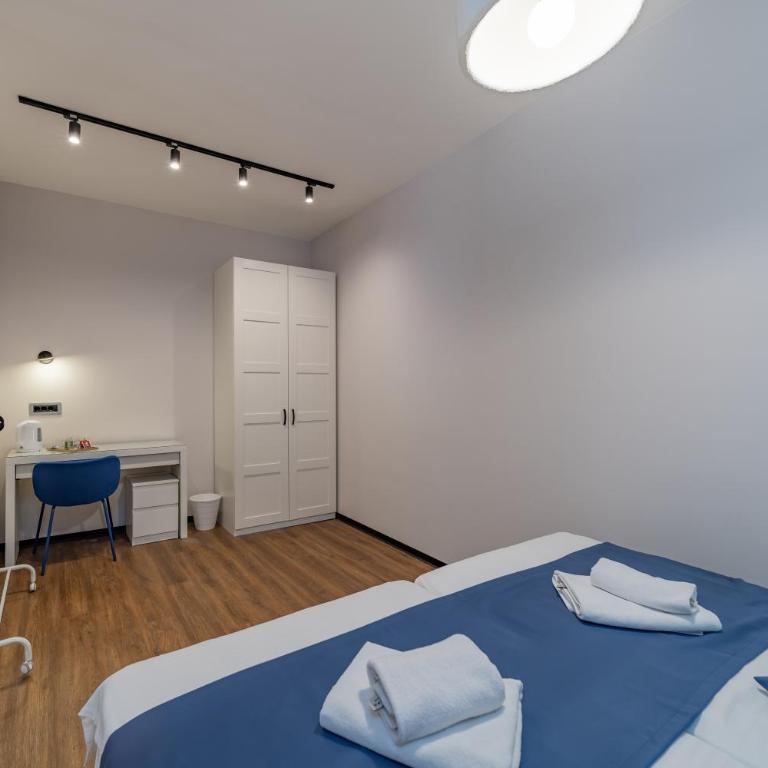 City Code InJoy RENEW - Premium Quadruple Room - 1