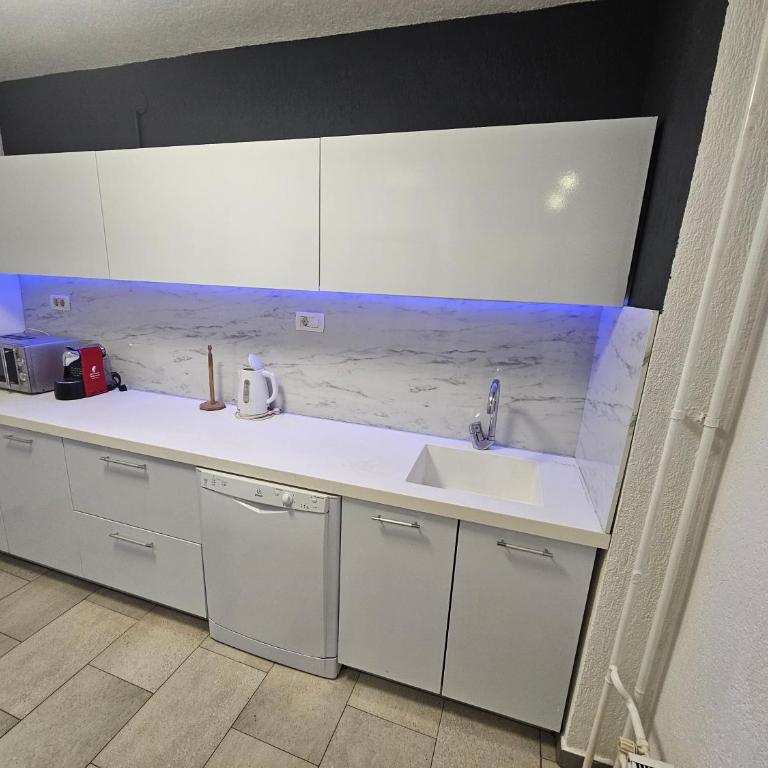 Apartman Nermin's Apartment Sarajevo Ilidža - Apartman sa 2 Spavaće Sobe - 15