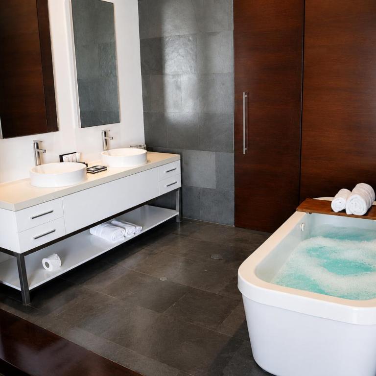 BTH Hotel – Boutique Concept - Loft Business - 15