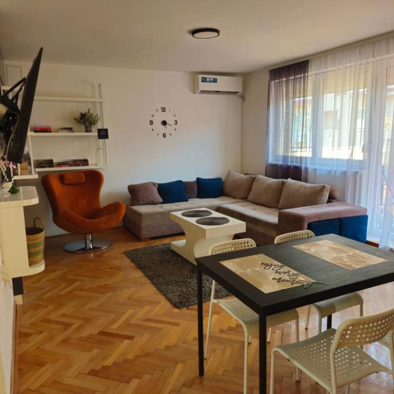 Doksat Central Apartment - Two-Bedroom Apartment - 9