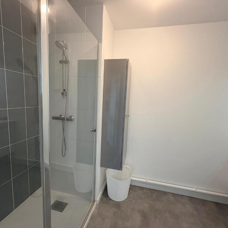 T2 avec terrasse et parking privé Vannes centre - Apartment mit 1 Schlafzimmer - 6