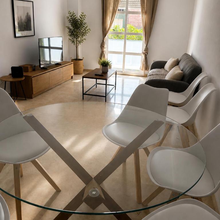 Centro Huelva 1 - Apartamento con 4 dormitorios - 1