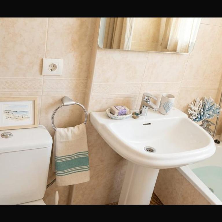 Centro Huelva 1 - Apartamento con 4 dormitorios - 6