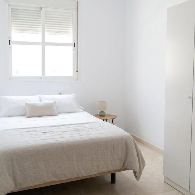 Centro Huelva 1 - Apartamento con 4 dormitorios - 8