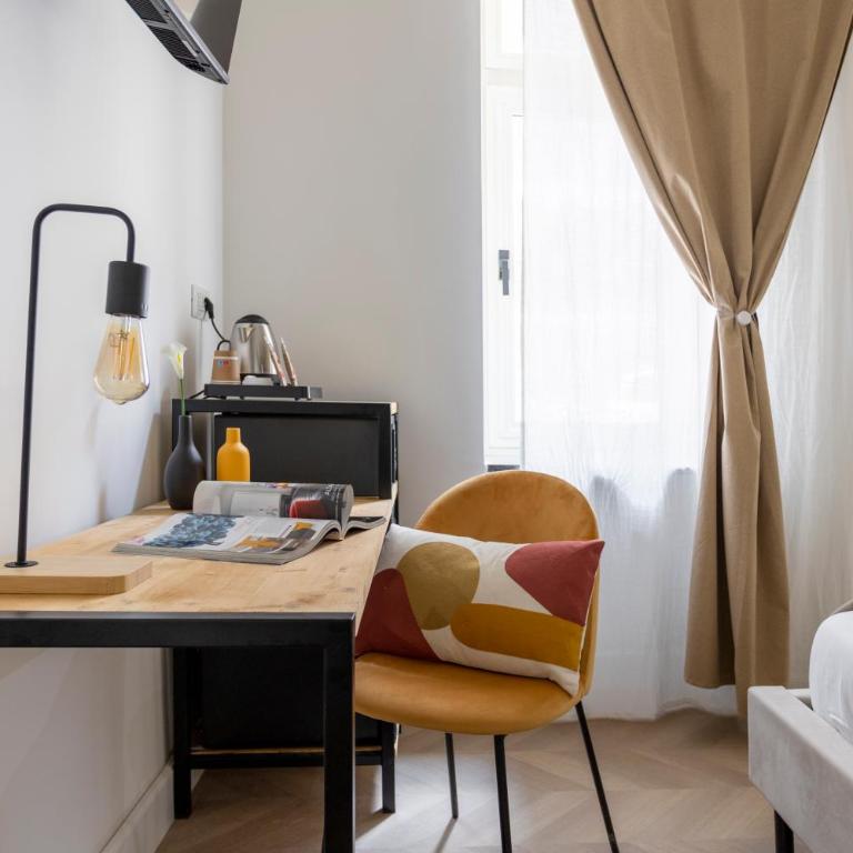 Trastevere Suites Guest House - Camera Matrimoniale Superior - 7