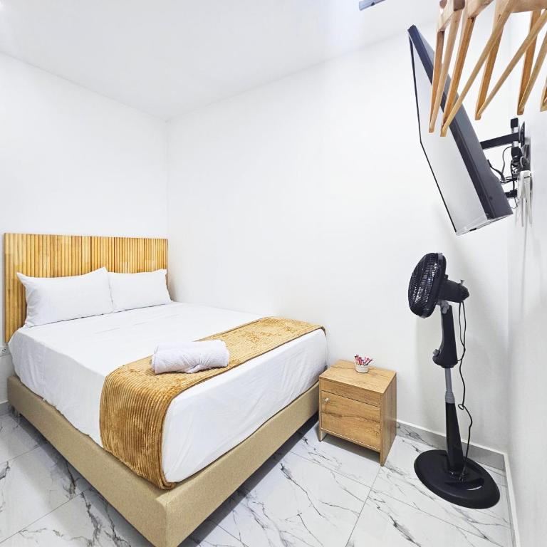Casa Eterna Campo Valdés - Budget Double Room - 1