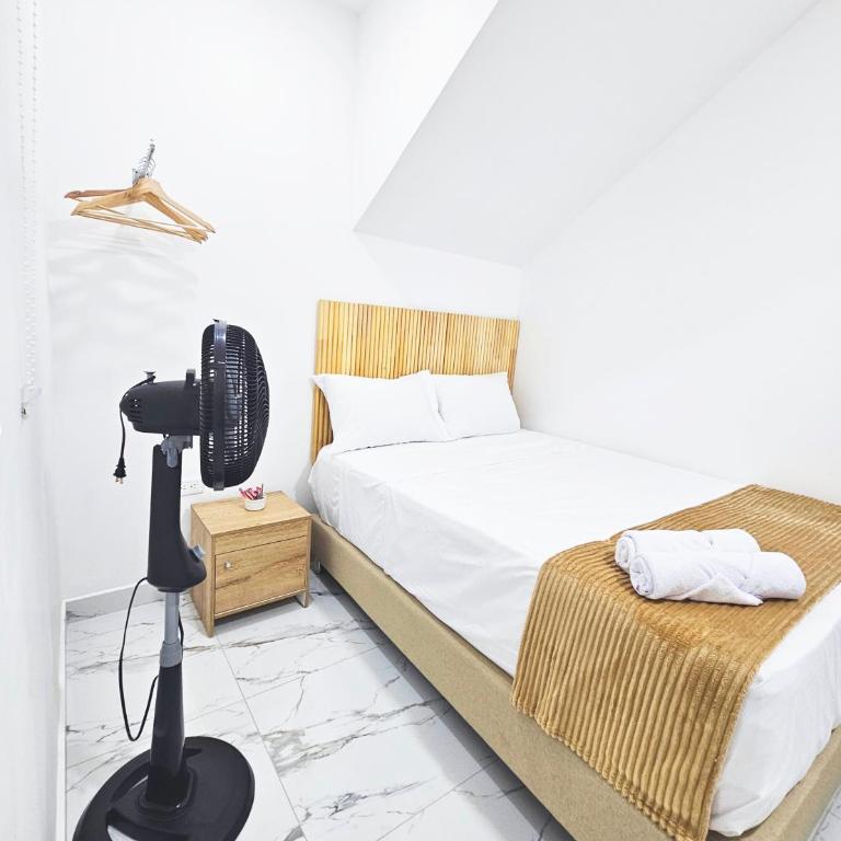 Casa Eterna Campo Valdés - Budget Double Room - 4
