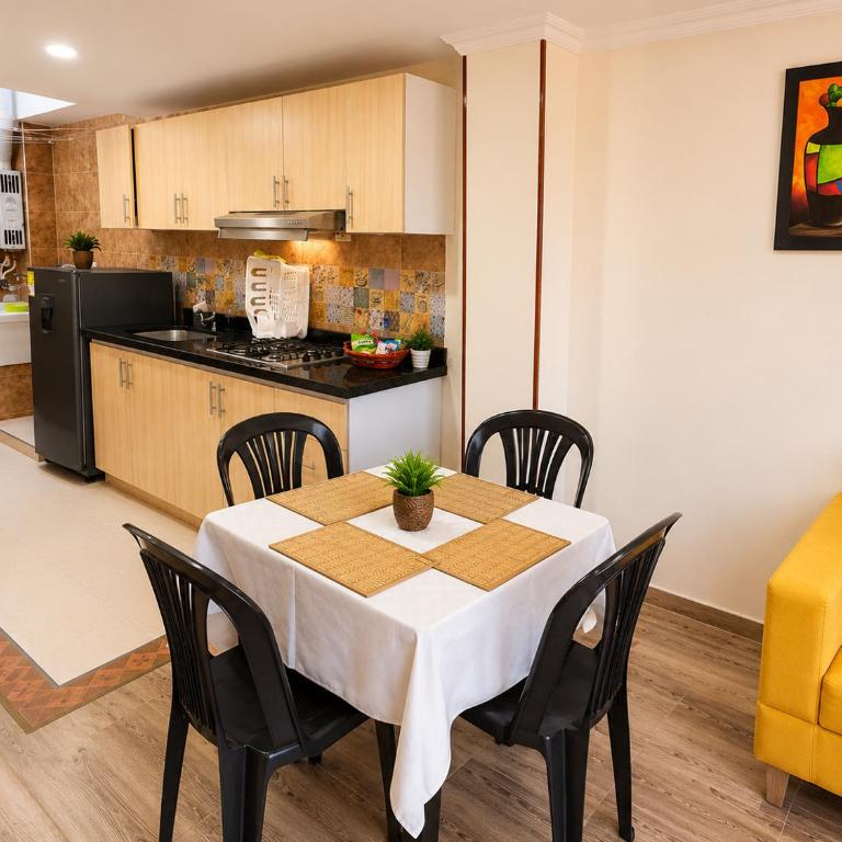 Hospedaje Edificio Alejandria - Apartamento de 2 dormitorios con vistas - 7