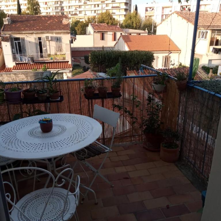 Appartement de charme marseillais - Apartment mit 2 Schlafzimmern - 21