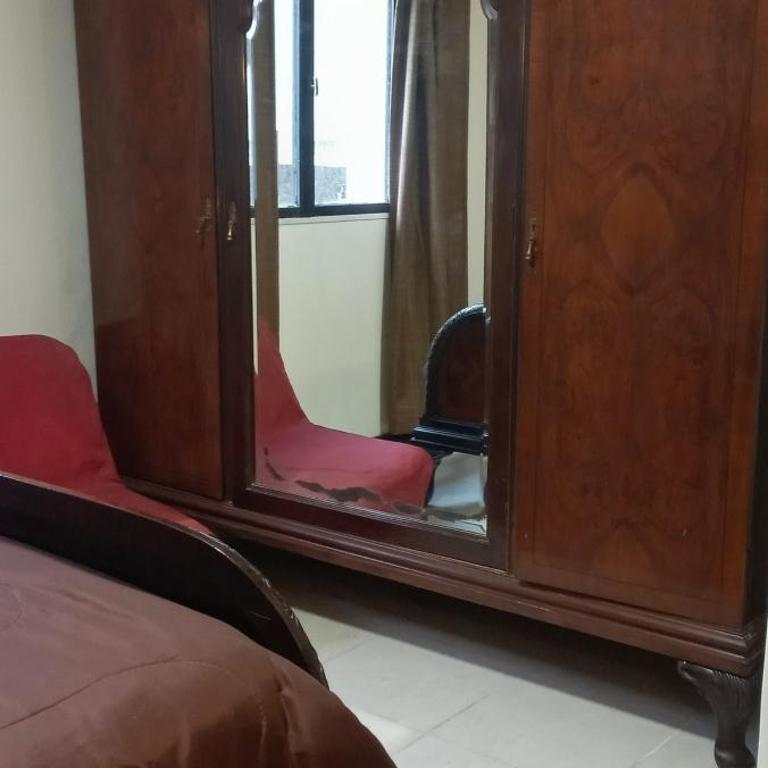 Casa amplia con parrilla a pasitos del parque - Casa de 3 dormitorios - 22