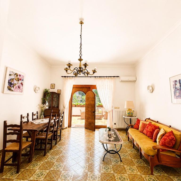 Casa Angela - Appartamento con 3 Camere da Letto - 10