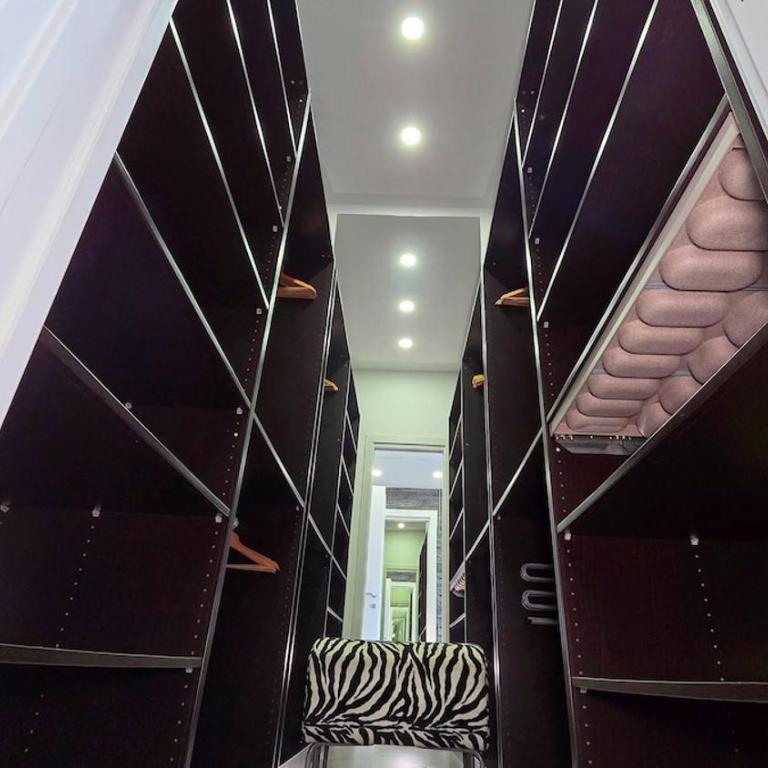 Luxury Loft near PalaItalia Milano - One-Bedroom Apartment - 19
