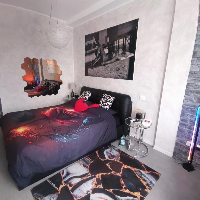 Luxury Loft near PalaItalia Milano - One-Bedroom Apartment - 11